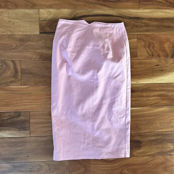 Love Bonito Tracy Pencil Skirt in Pink Salmon size 4 - Picture 4 of 7